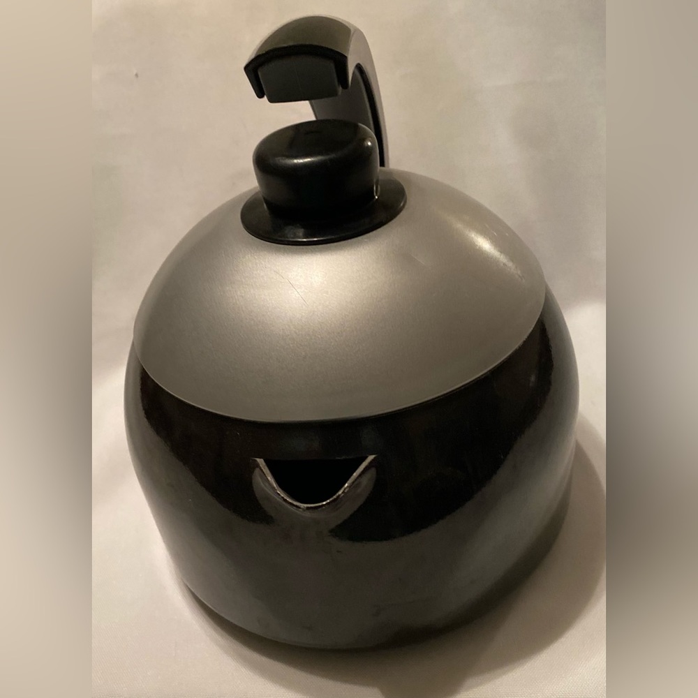 T-Fal 2 Quart Tea Kettle Pot Teapot Black & Silver Vintage